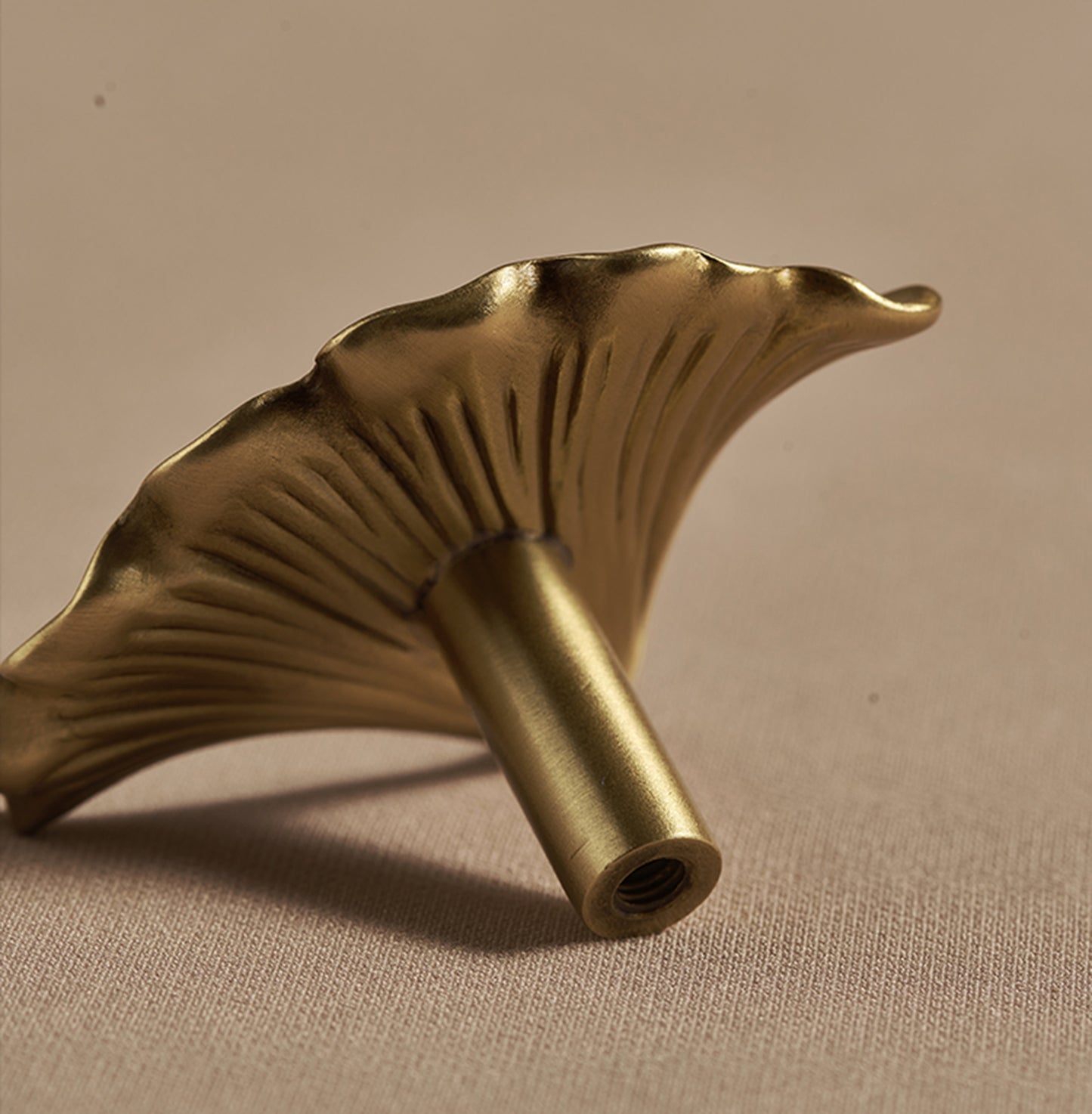 Brass Drawer Pulls Ginkgo Leaves Modern Drawer Handles Cupboard Kitchen Cabinet Dresser Knob Hardware Gold Home Decor