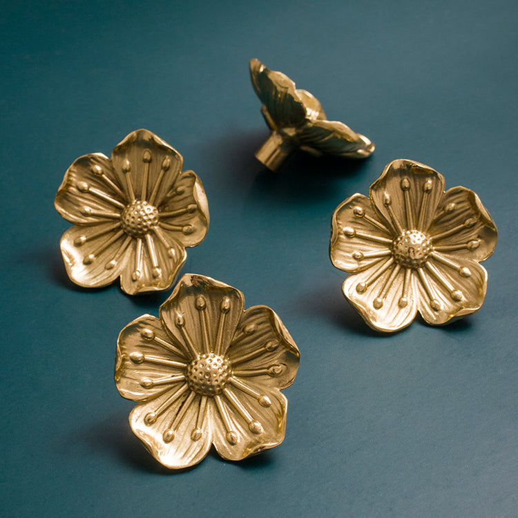 Flower  Solid Brass Drawer Knob Pulls Modern Door Handles Cupboard Cabinet Wardrobe Door Dresser Knob Gold Home Decor